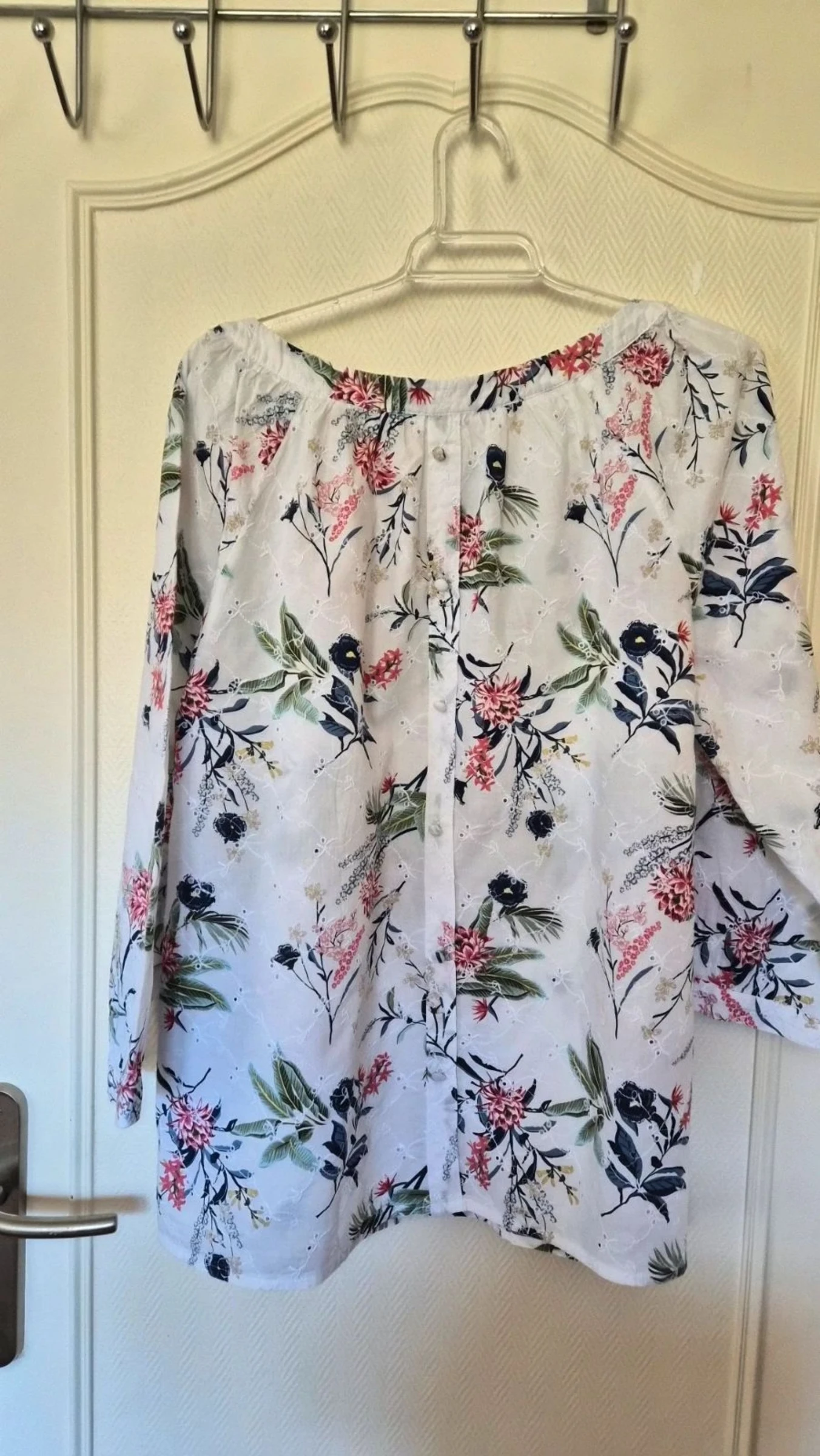 S.Oliver white embroidered summer blouse for women 100% cotton size 42 – photo 2